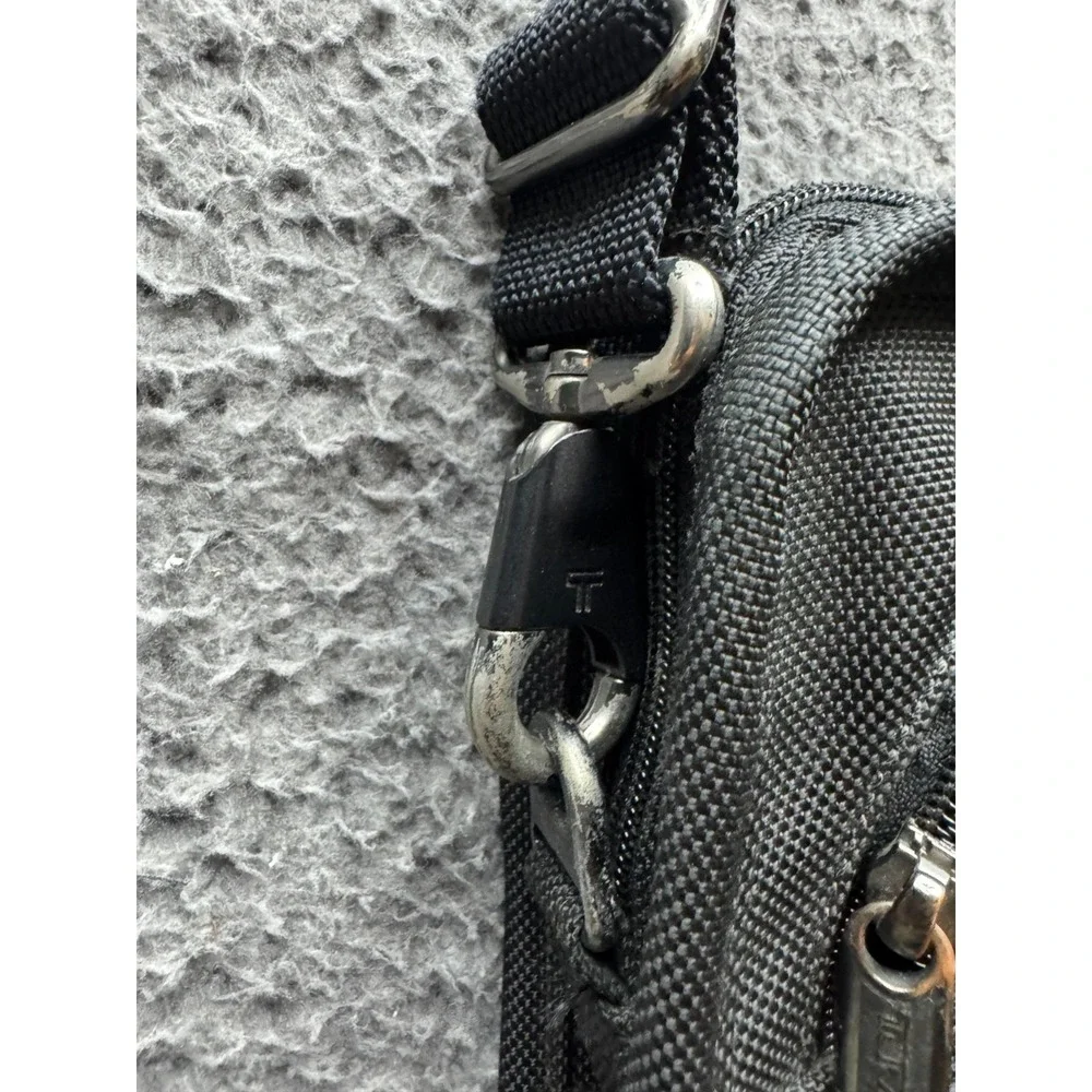Tumi Nylon Laptop Briefcase Crossbody Messenger‎ Bag Black 26101D4